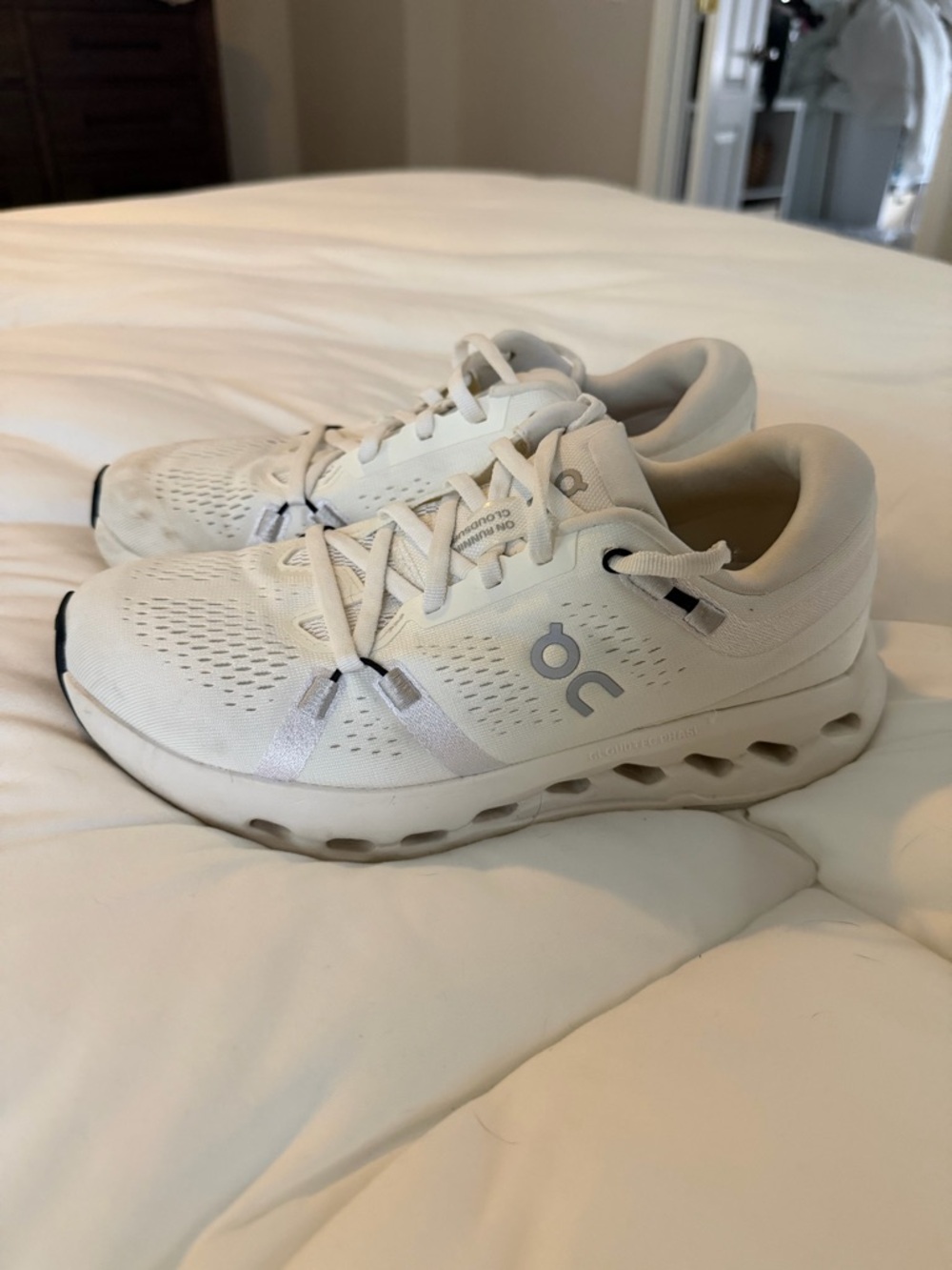 On Running Cloudsurfer